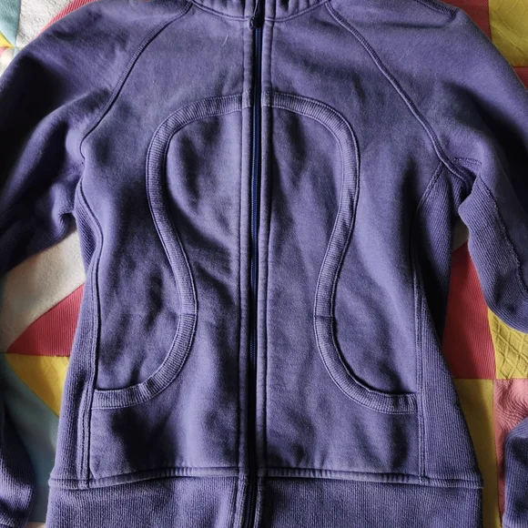 SOLD - lululemon athletica Purple Scuba Hoodie - Picture 3 of 8